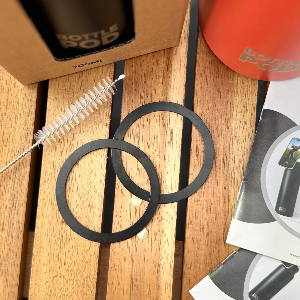 Magnetic Tripod Water Bottle